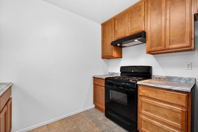 4141 Walnut Ave, Carmichael, CA 95608