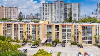 200 172nd Street 112, Sunny Isles Beach, FL 33160