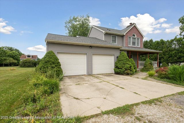 525 Grovenburg Road, Mason, MI 48854