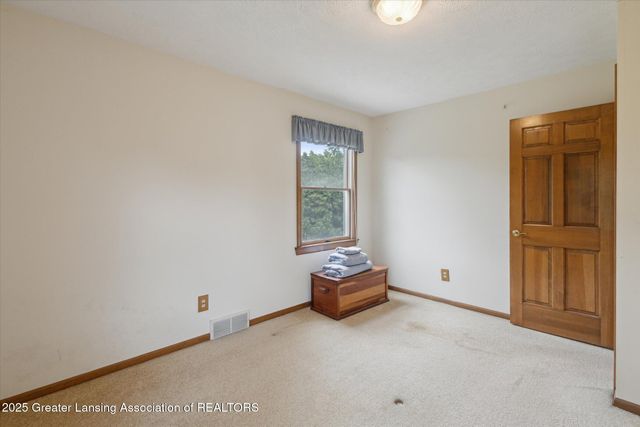 525 Grovenburg Road, Mason, MI 48854