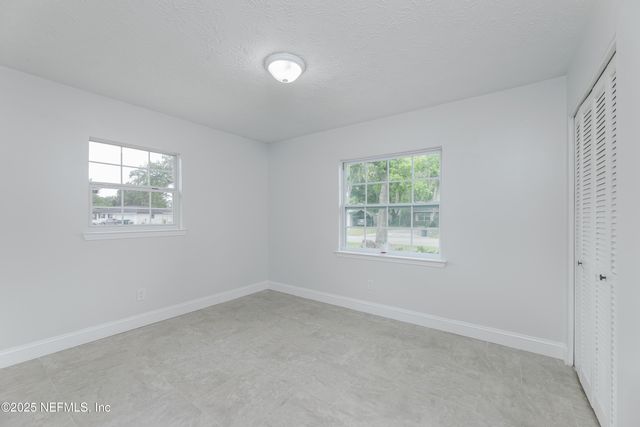 7869 JOLLIET Drive, Jacksonville, FL 32217