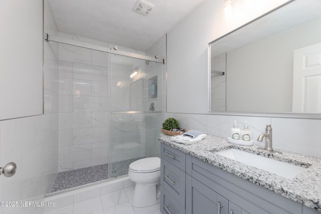 7869 JOLLIET Drive, Jacksonville, FL 32217