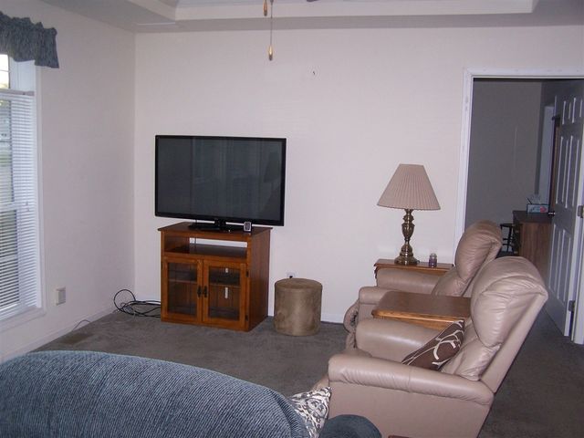 22 Lynn Court, Coldwater, MI 49036