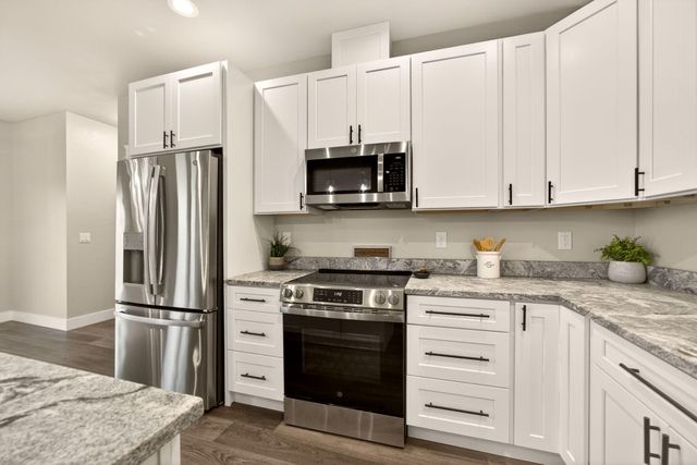 3129 Monaco Court, Medford, OR 97504