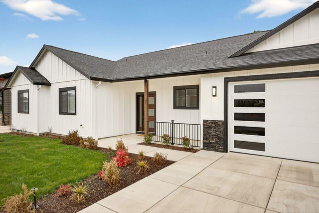 3129 Monaco Court, Medford, OR 97504