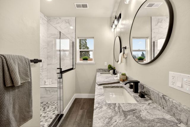 3129 Monaco Court, Medford, OR 97504