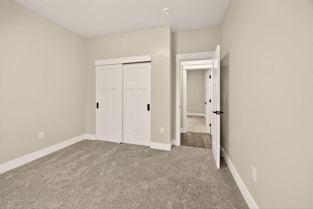 3129 Monaco Court, Medford, OR 97504