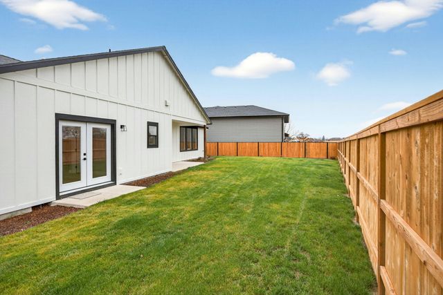 3129 Monaco Court, Medford, OR 97504