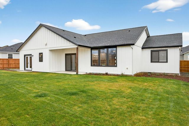 3129 Monaco Court, Medford, OR 97504