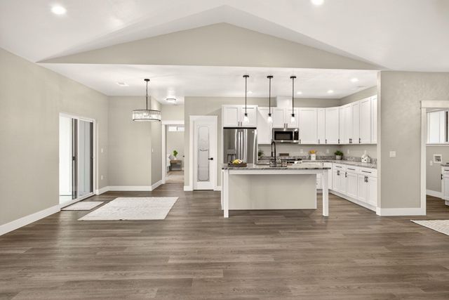 3129 Monaco Court, Medford, OR 97504