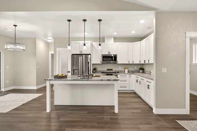 3129 Monaco Court, Medford, OR 97504