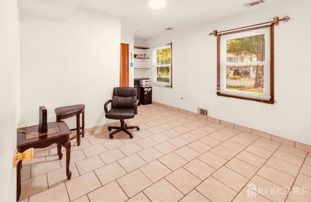 160 Stratton St S Street, Piscataway, NJ 08