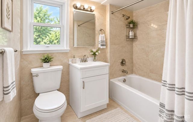 160 Stratton St S Street, Piscataway, NJ 08