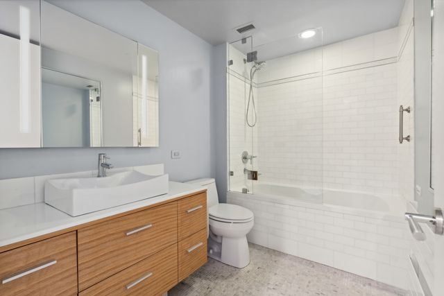 2314 N LINCOLN PARK WEST 11S, Chicago, IL 60614
