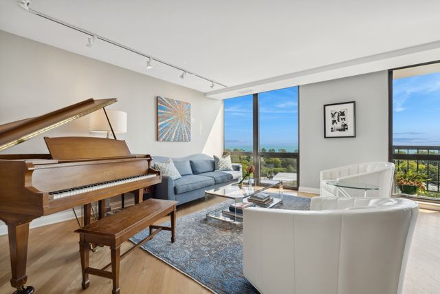2314 N LINCOLN PARK WEST 11S, Chicago, IL 60614