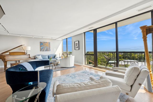 2314 N LINCOLN PARK WEST 11S, Chicago, IL 60614