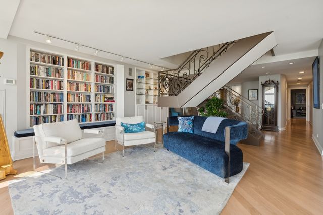 2314 N LINCOLN PARK WEST 11S, Chicago, IL 60614