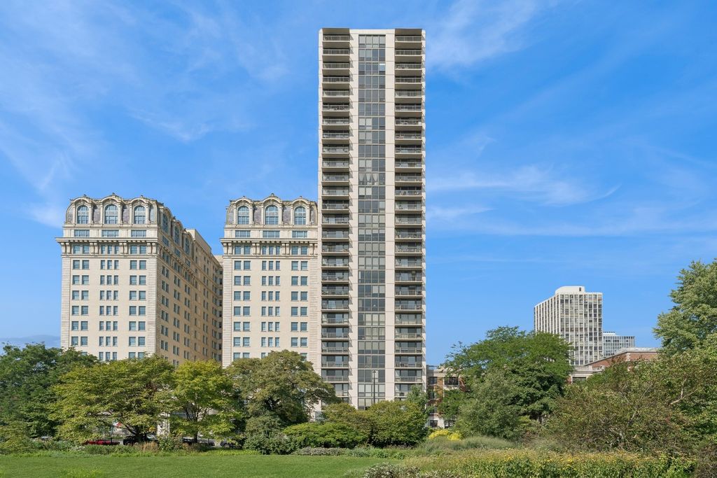 2314 N LINCOLN PARK WEST 11S, Chicago, IL 60614