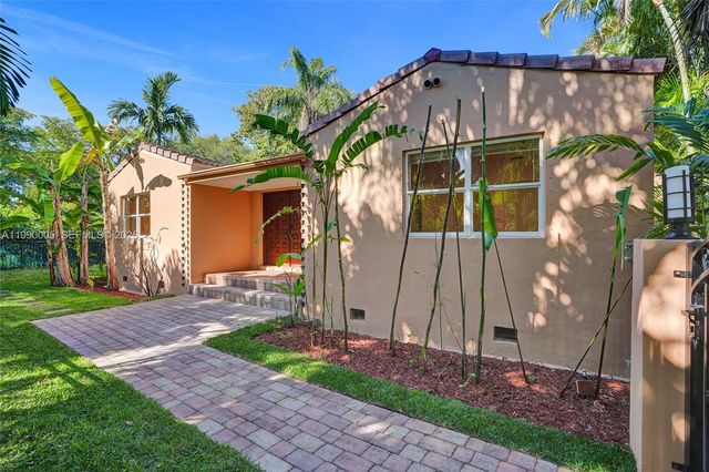 20 NW 101st St, Miami Shores, FL 33150