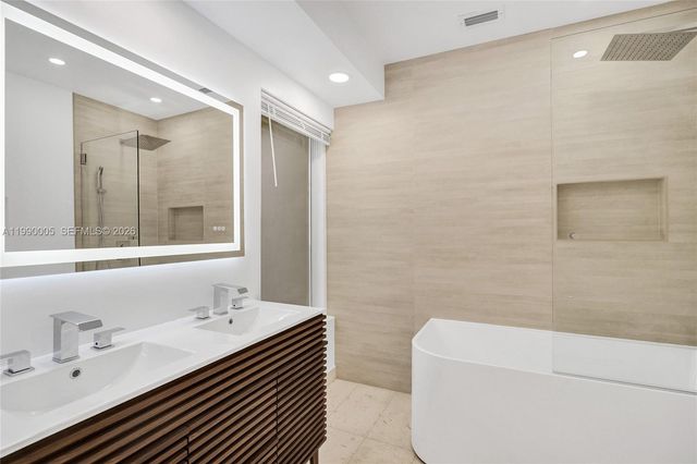 20 NW 101st St, Miami Shores, FL 33150