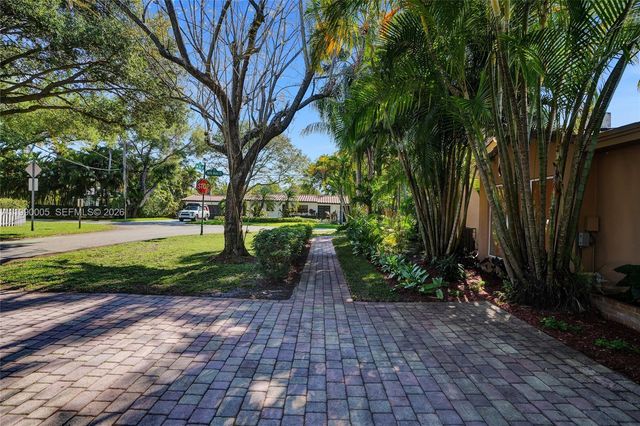 20 NW 101st St, Miami Shores, FL 33150
