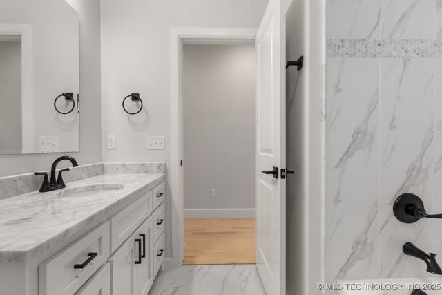 6617 S Fir Avenue, Broken Arrow, OK 74011