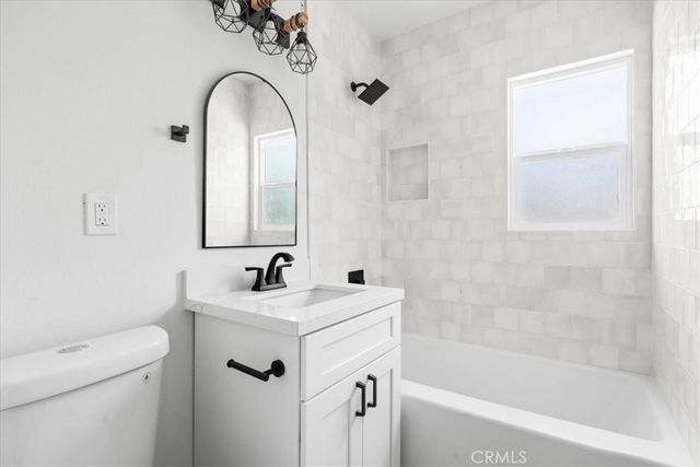1162 W 17th, San Bernardino, CA 92411