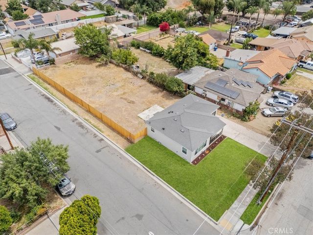 1162 W 17th, San Bernardino, CA 92411