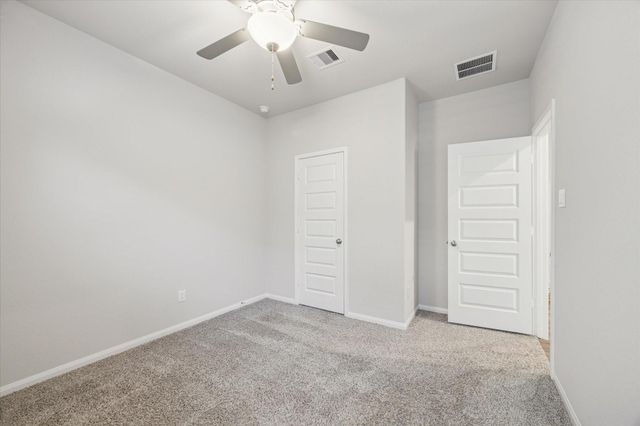 10008 Deussen Lane, Texas City, TX 77591