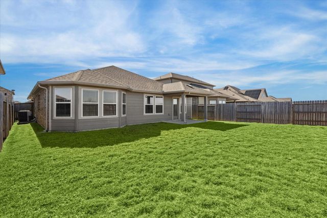 10008 Deussen Lane, Texas City, TX 77591