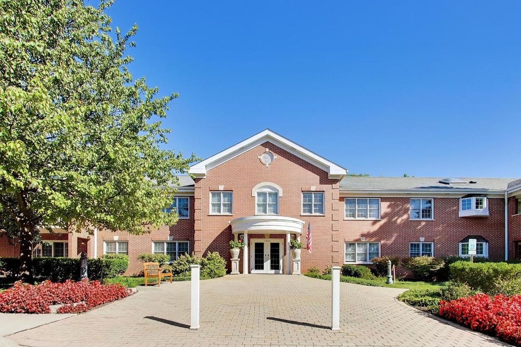 1234 Depot Street 208, Glenview, IL 60025 — exterior