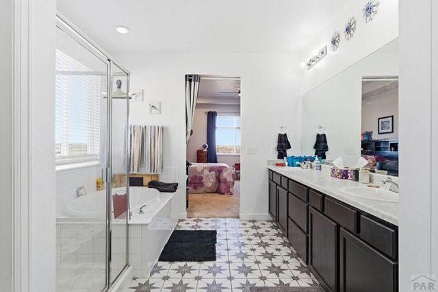 3322 Bella Luna Dr, Pueblo, CO 81001