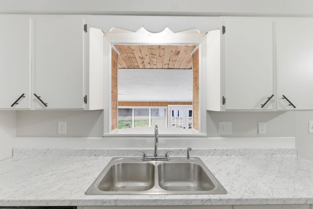 253 Radcliffe Road, Lexington, KY 40505