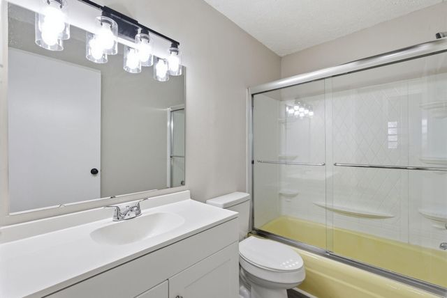 253 Radcliffe Road, Lexington, KY 40505