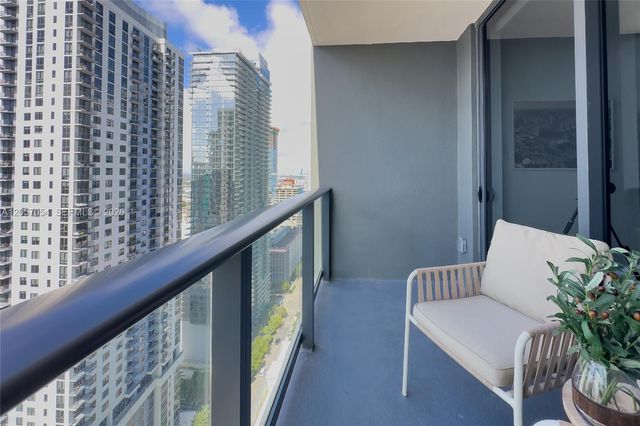 159 NE 6th St 2704, Miami, FL 33132