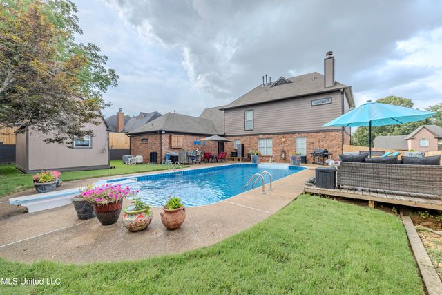 1945 Pecan Meadows Drive, Southaven, MS 38671