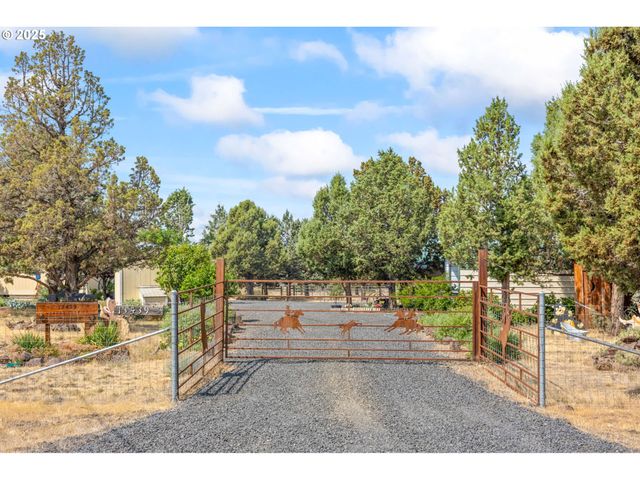 13439 Se CAYUSE Rd, Prineville, OR 97754