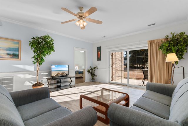 4890 Luster Leaf Cir Apt 103, Myrtle Beach, SC 29577