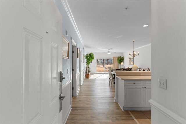 4890 Luster Leaf Cir Apt 103, Myrtle Beach, SC 29577