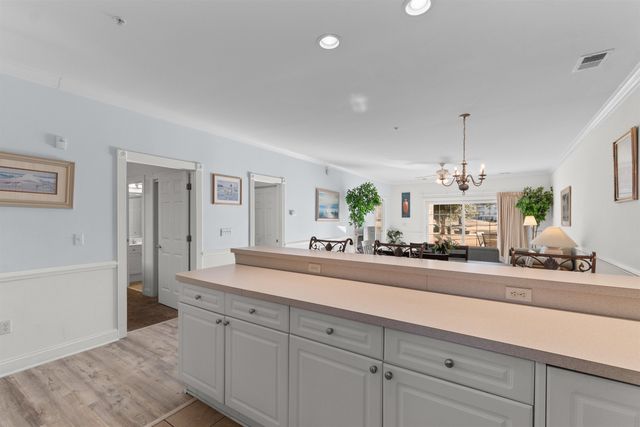 4890 Luster Leaf Cir Apt 103, Myrtle Beach, SC 29577