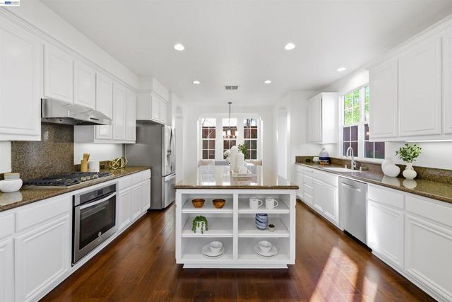 112 112 Begonia Ct, San Ramon, CA 94582