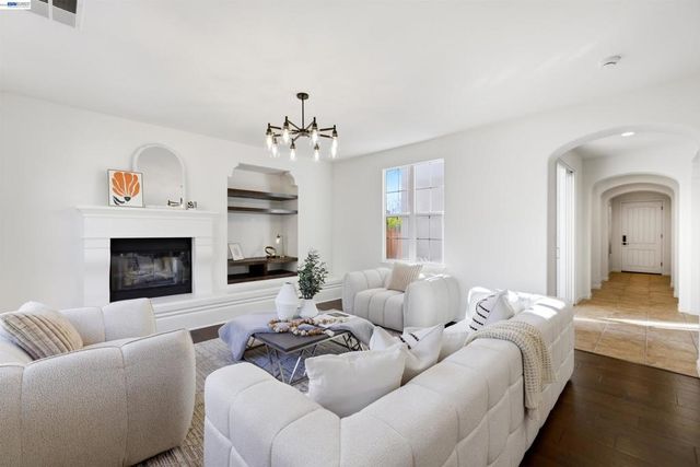 112 112 Begonia Ct, San Ramon, CA 94582