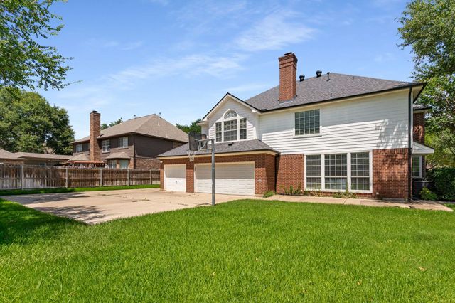 102 Starling Court, Southlake, TX 76092