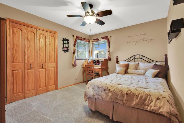 6846 S Juniper COURT, Oak Creek, WI 53154