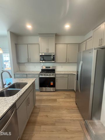 268 Ravenscraig Park Place, Raleigh, NC 27603