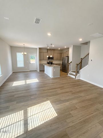 268 Ravenscraig Park Place, Raleigh, NC 27603