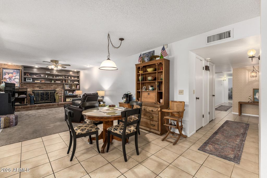 Image 13 of property listing at 1047 E FAIRFIELD Street, Mesa, AZ 85203