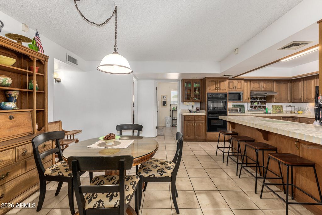 Image 14 of property listing at 1047 E FAIRFIELD Street, Mesa, AZ 85203