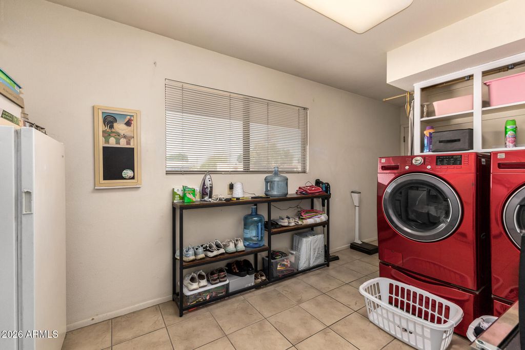 Image 35 of property listing at 1047 E FAIRFIELD Street, Mesa, AZ 85203