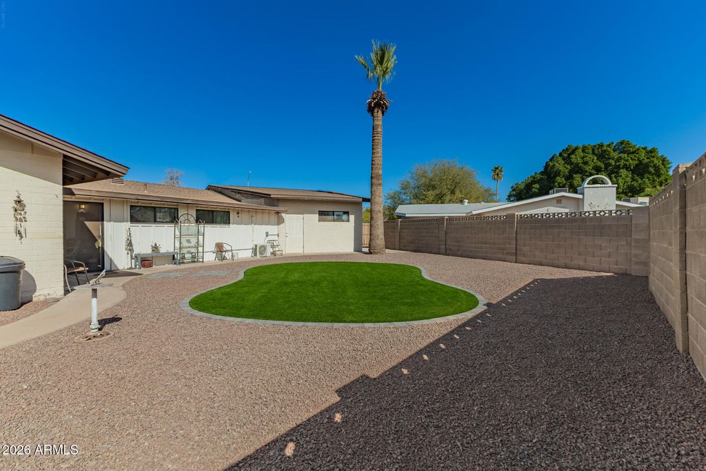 Image 44 of property listing at 1047 E FAIRFIELD Street, Mesa, AZ 85203
